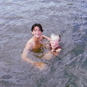 Meet your Posher, Simon